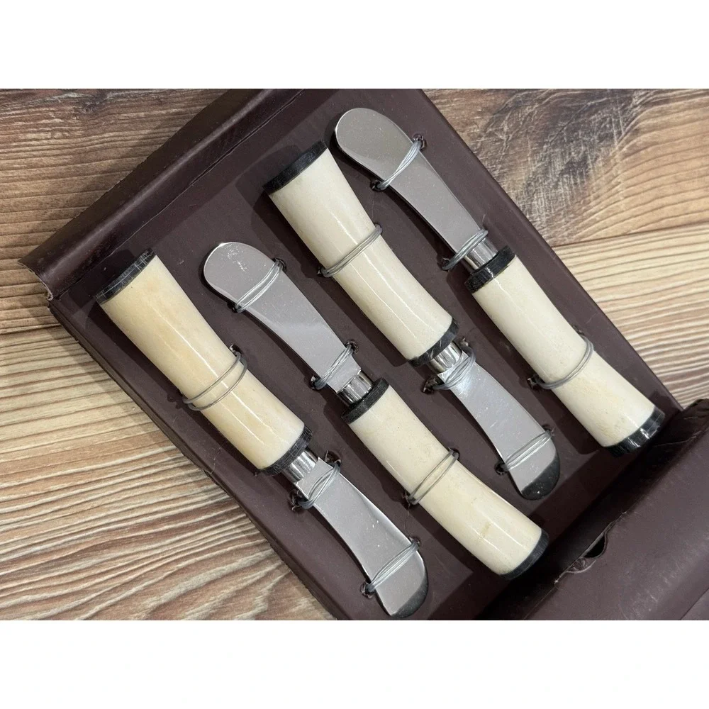 Palm Tree Restaurant product set